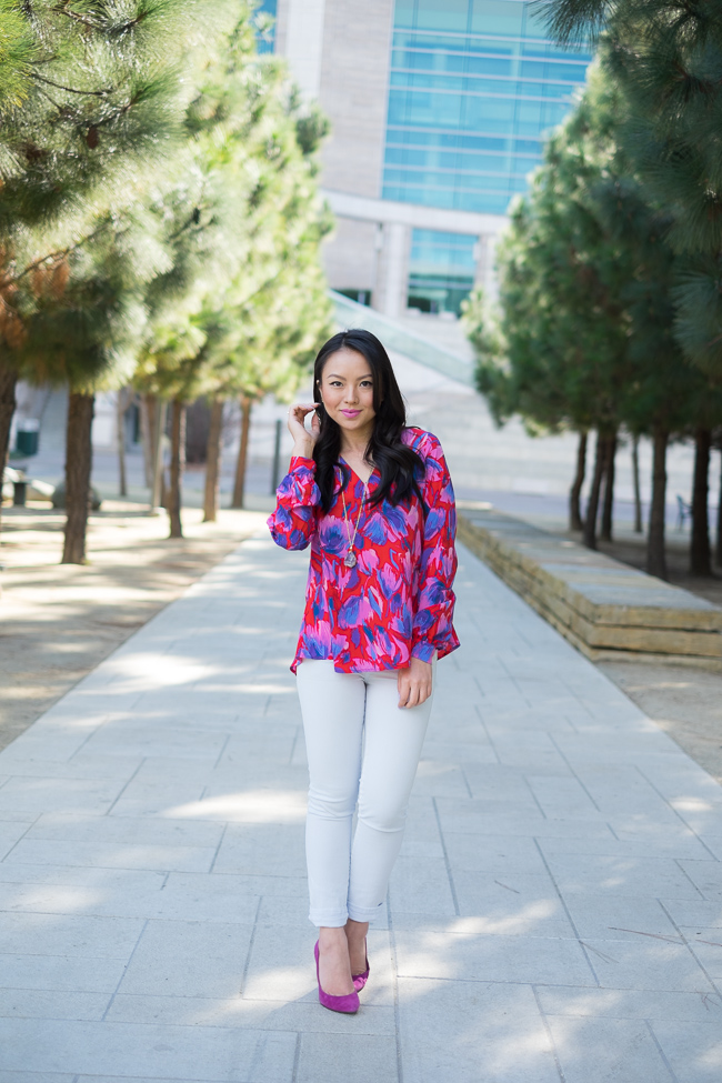 http://thefancypantsreport.com/wp-content/uploads/2014/01/lovers-and-friends-sweet-kiss-top-floral-valentines-day-outfit-san-francisco-streetstyle-7.jpg